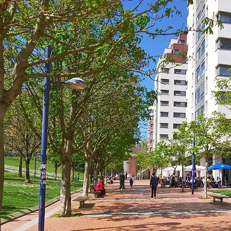 Апартаменты Amezola Park *